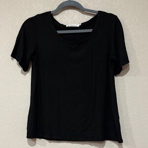 Fighting Eel Black Short Sleeve Scoop Neck Top